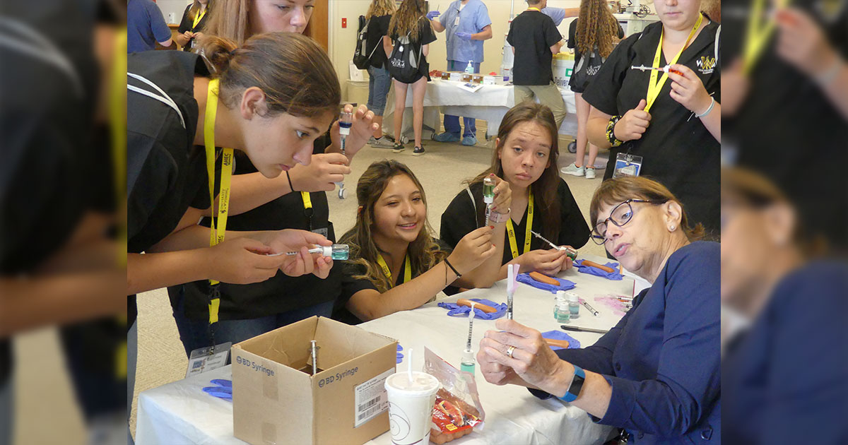 uw-health-care-camp